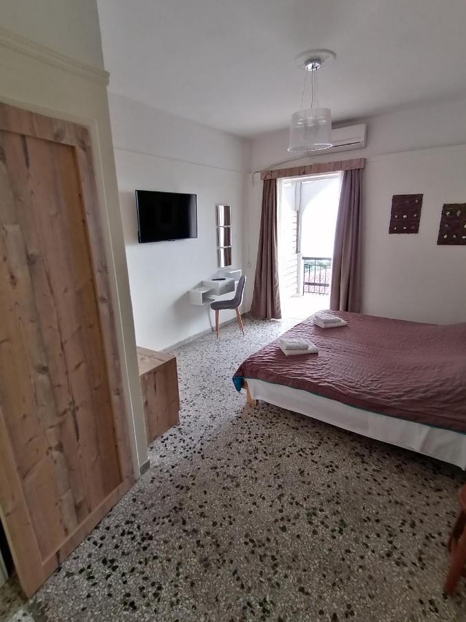Villa Teo Каламата Екстер'єр фото