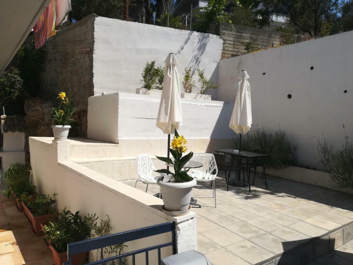 Villa Teo Каламата Екстер'єр фото